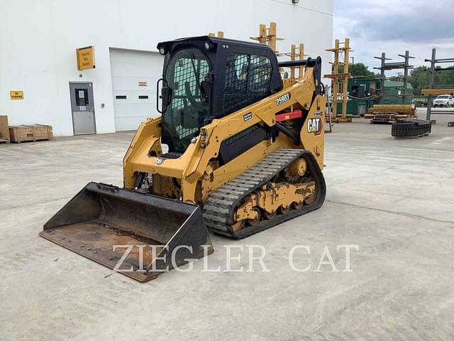 Image of Caterpillar 259D3 equipment image 2