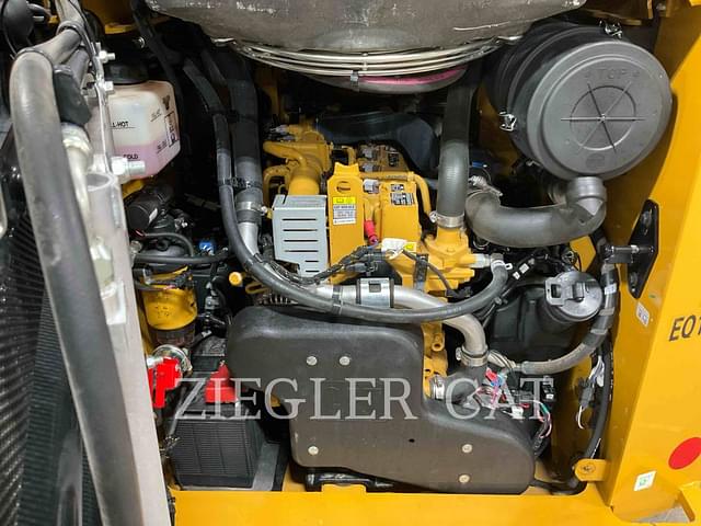 Image of Caterpillar 262D3 equipment image 1