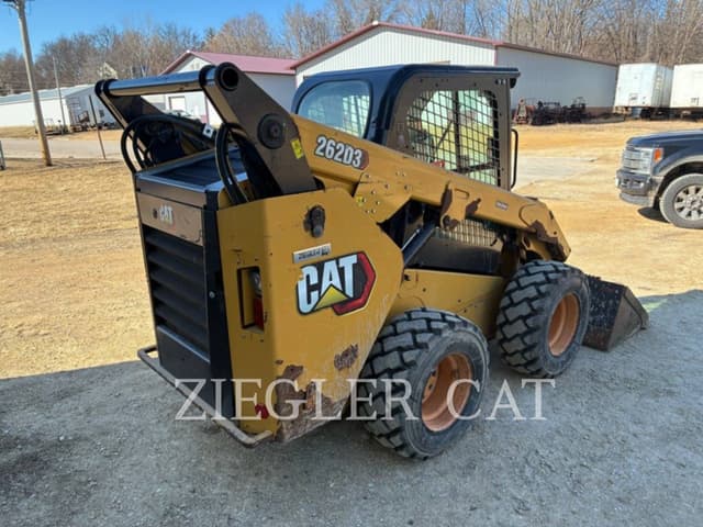 Image of Caterpillar 262D3 equipment image 2