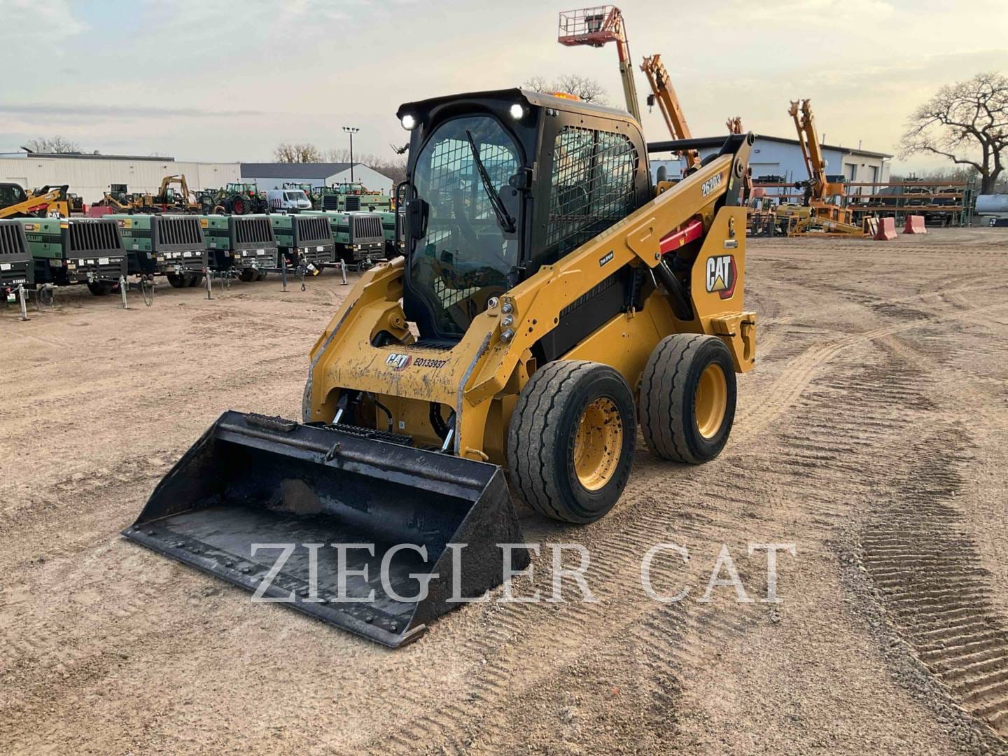 2020 Caterpillar 262D3 Equipment Image0