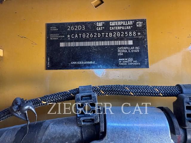 Image of Caterpillar 262D3 equipment image 3