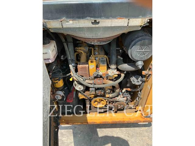 Image of Caterpillar 262D3 equipment image 1