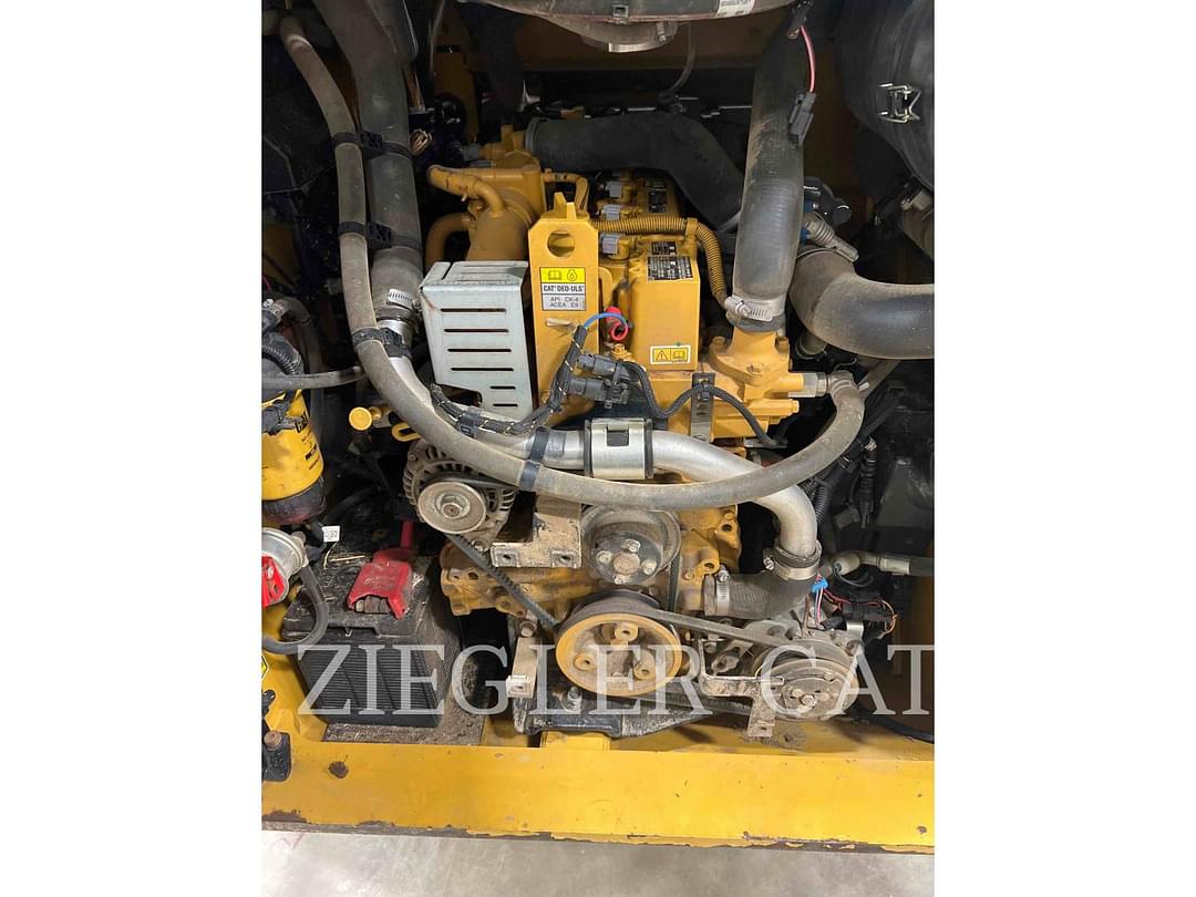 Image of Caterpillar 262D3 Primary image