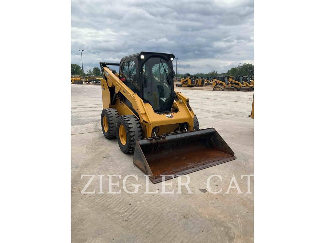 Image of Caterpillar 262D3 Primary image
