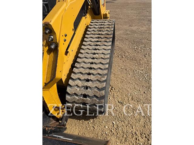 Image of Caterpillar 289D3 equipment image 3