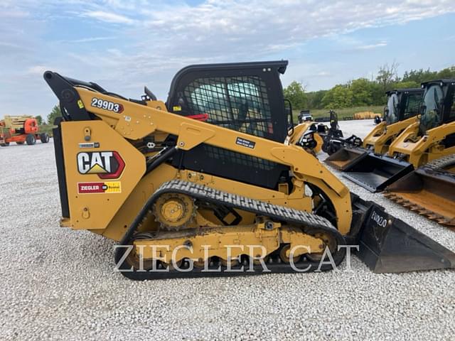 Image of Caterpillar 299D3 equipment image 4