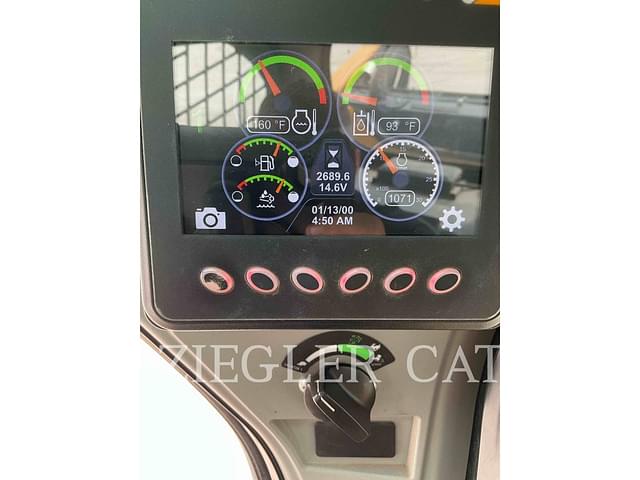 Image of Caterpillar 299D3 equipment image 2