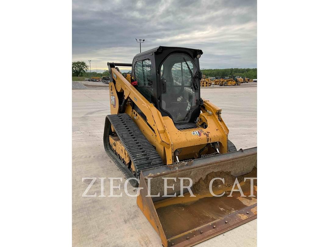 Image of Caterpillar 299D3 Primary image