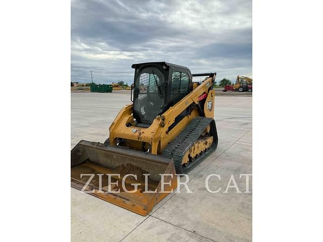 Image of Caterpillar 299D3 equipment image 4