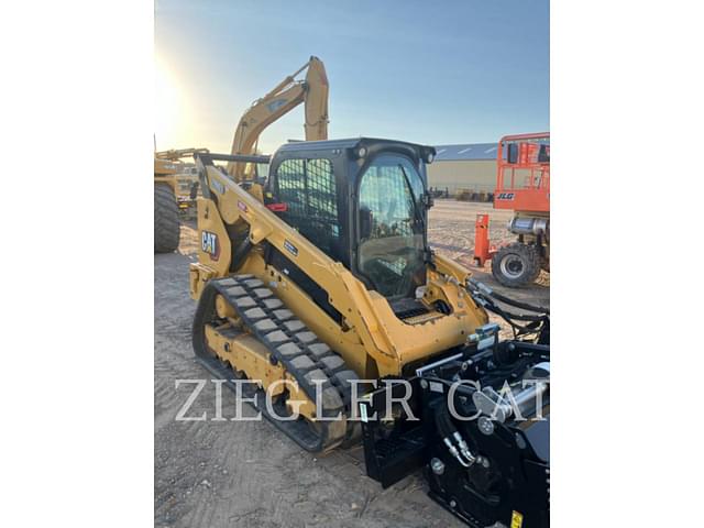 Image of Caterpillar 299D3 equipment image 1