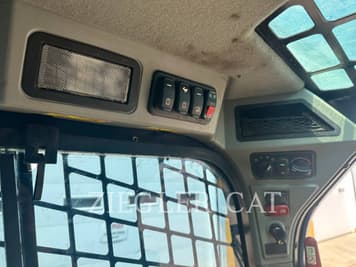 Main image Caterpillar 299D3XE