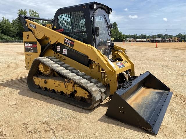 Image of Caterpillar 299D3 equipment image 3