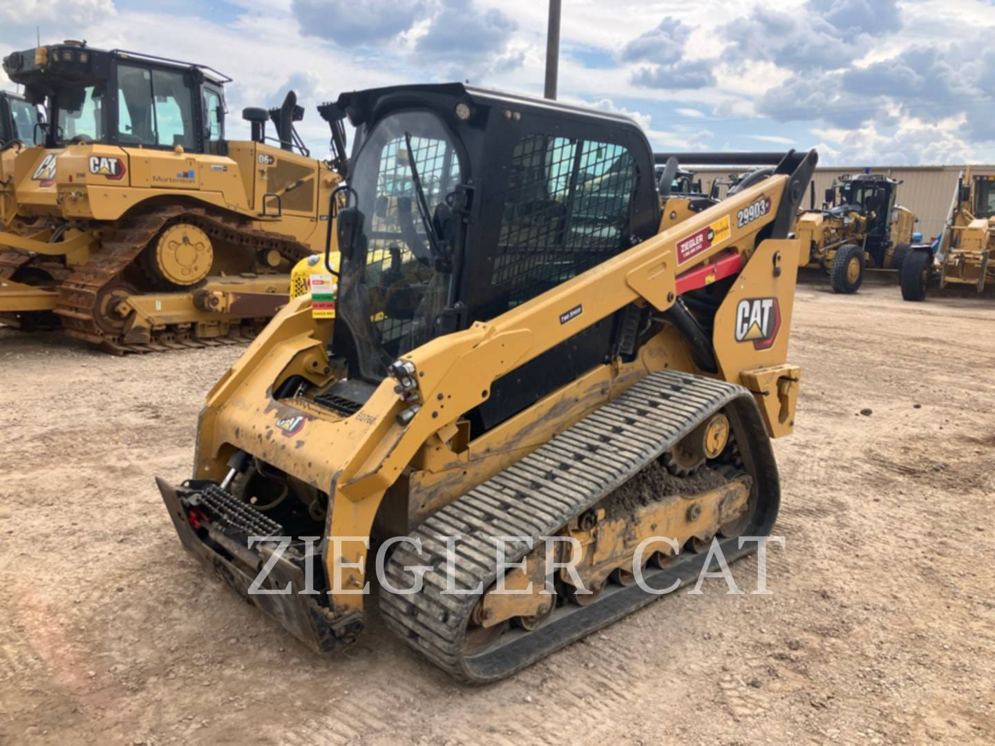 2020 Caterpillar 299D3XE Equipment Image0