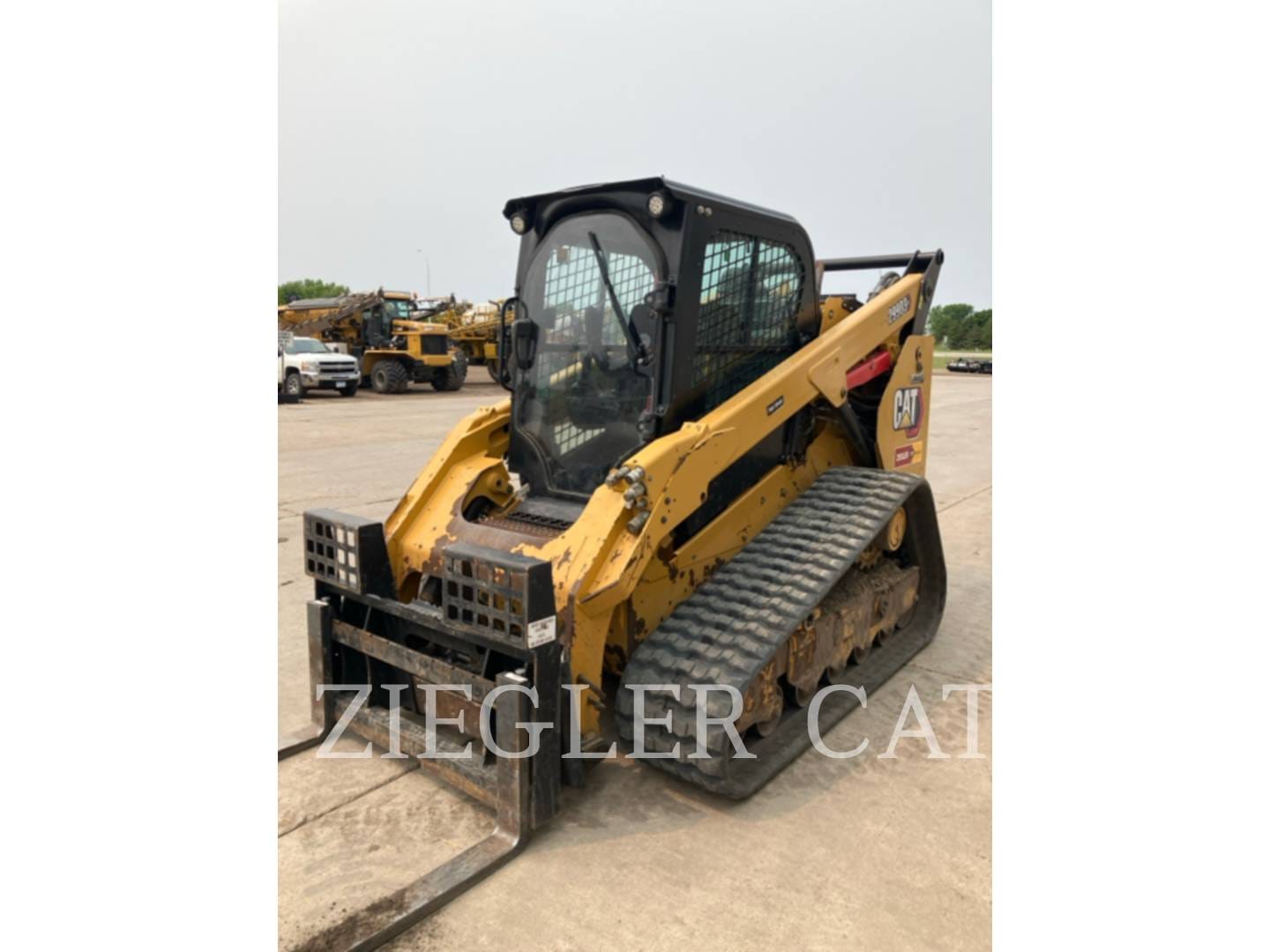 2020 Caterpillar 299D3XE Equipment Image0
