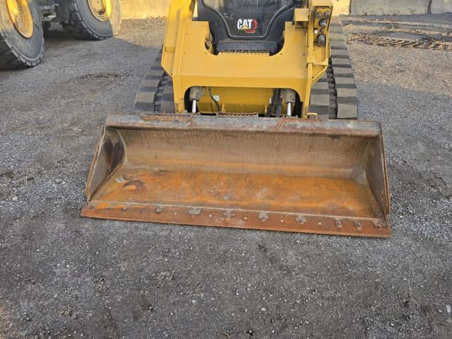 Image of Caterpillar 299D3XE equipment image 2