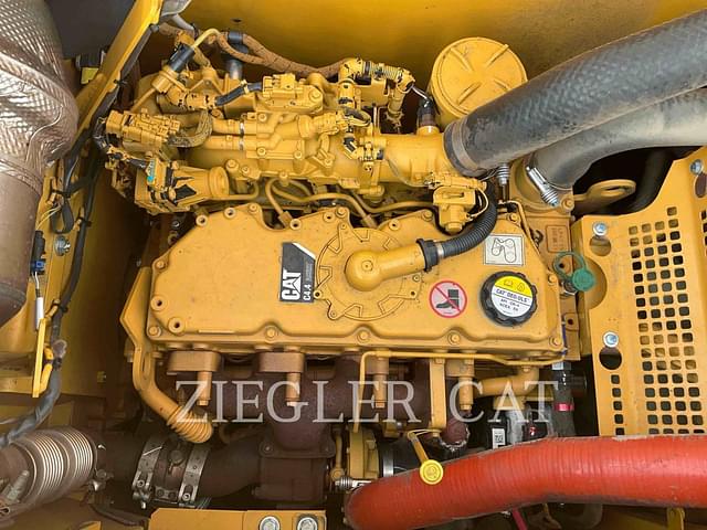 Image of Caterpillar 313F equipment image 3