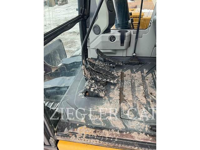 Image of Caterpillar 313F equipment image 1