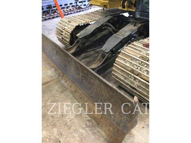 Image of Caterpillar 315FL equipment image 4