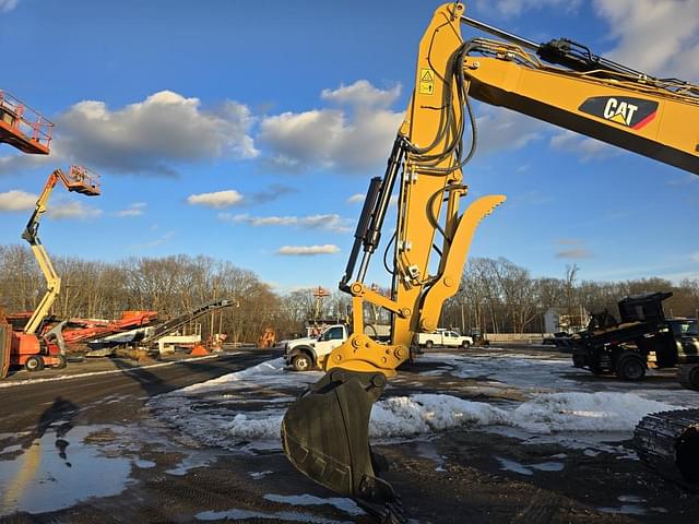 Image of Caterpillar 315FLCR equipment image 2