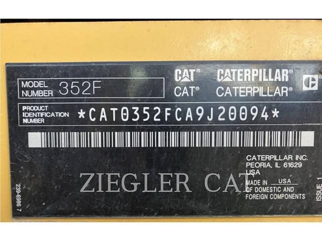 Image of Caterpillar 352F equipment image 3