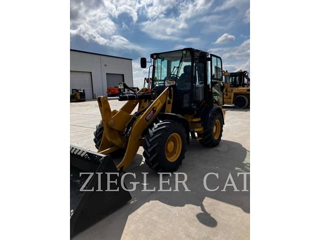 Image of Caterpillar 908M equipment image 1
