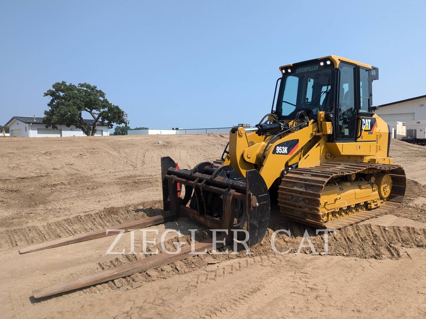 2020 Caterpillar 953K Equipment Image0