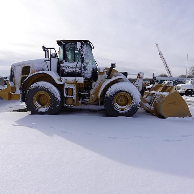 Image of Caterpillar 962M equipment image 1