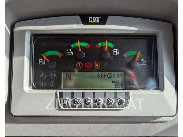 Image of Caterpillar 963K equipment image 4