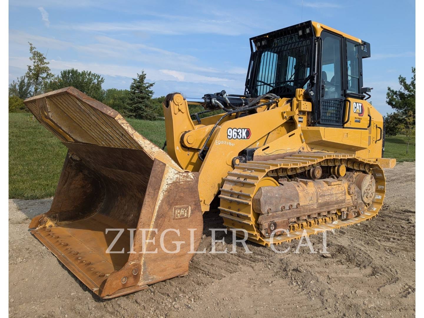 2020 Caterpillar 963K Equipment Image0