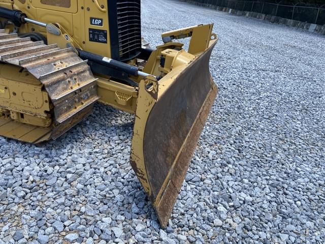 Image of Caterpillar D1 equipment image 4
