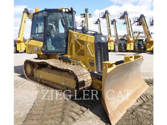 Image of Caterpillar D3 equipment image 4