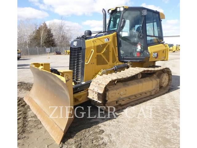 Image of Caterpillar D3 equipment image 1