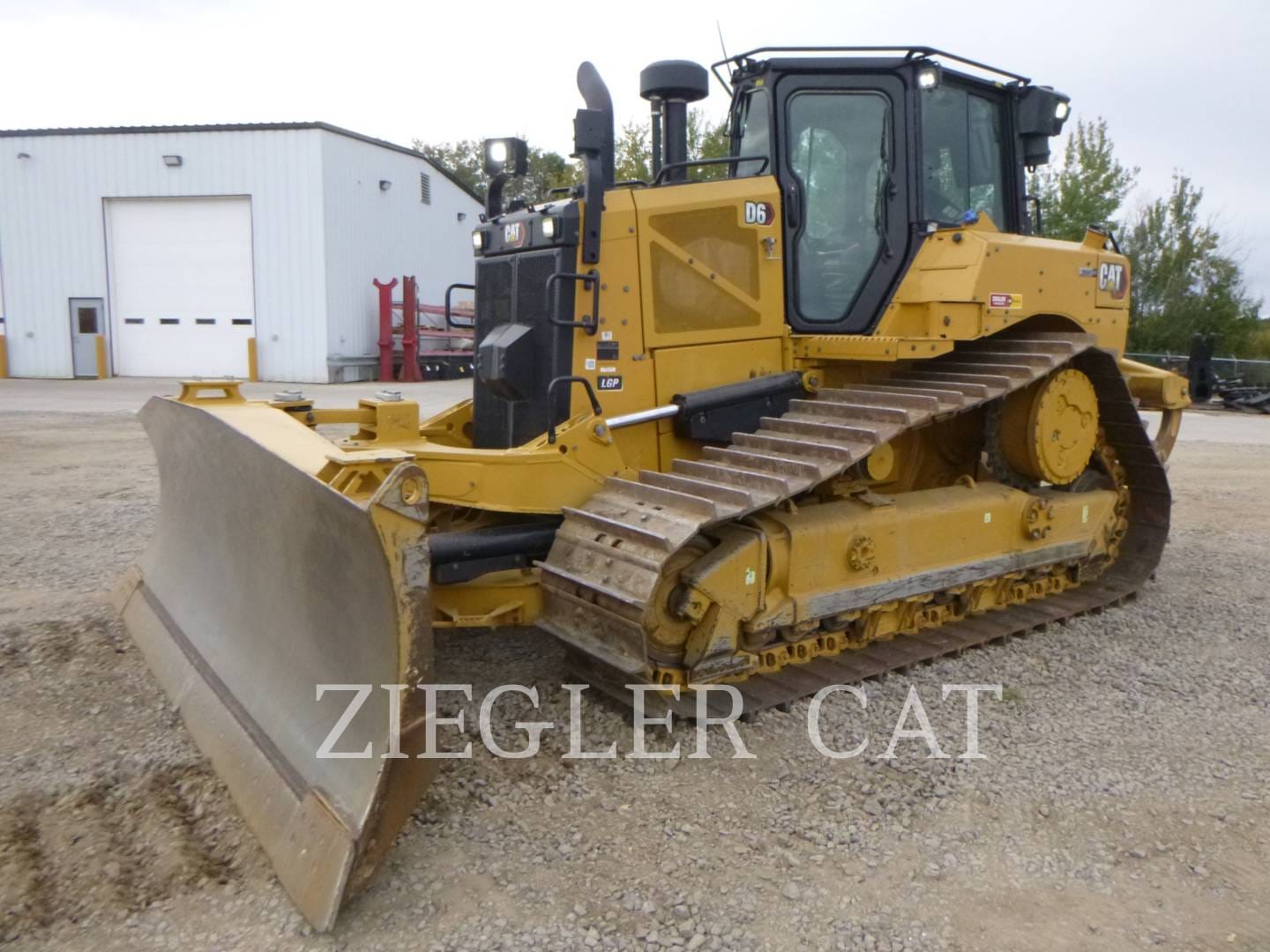 Main image Caterpillar D6