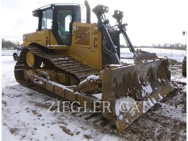 Image of Caterpillar D6XE LGP equipment image 1