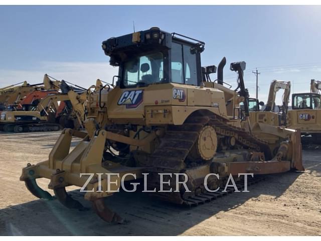 Image of Caterpillar D6XE LGP equipment image 4