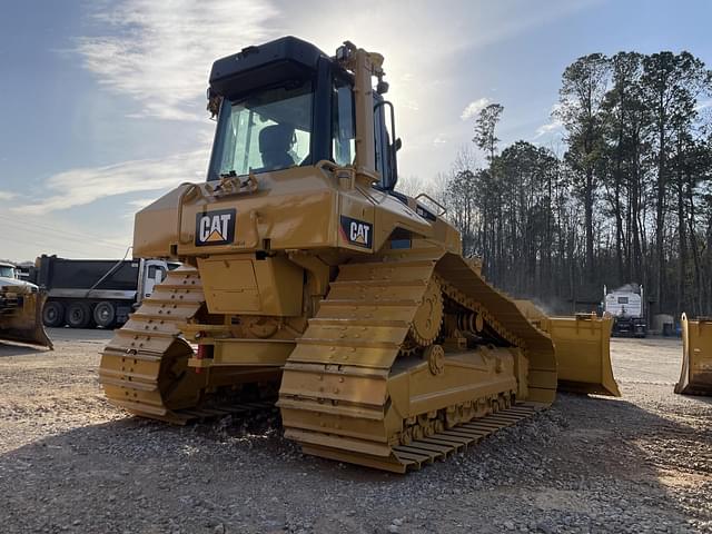 Image of Caterpillar D6N LGP equipment image 3