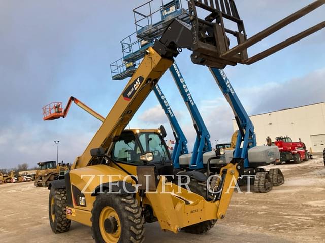 Image of Caterpillar TH514D equipment image 1