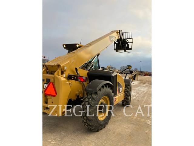 Image of Caterpillar TH514D equipment image 3