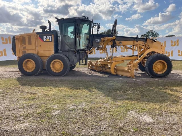 Image of Caterpillar 12M3 equipment image 3