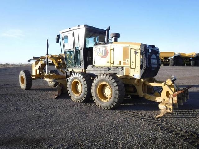 Image of Caterpillar 140 equipment image 3