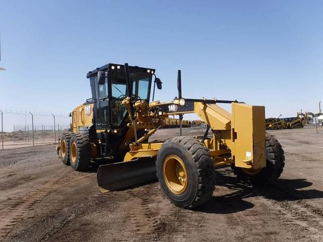 Image of Caterpillar 140 equipment image 2