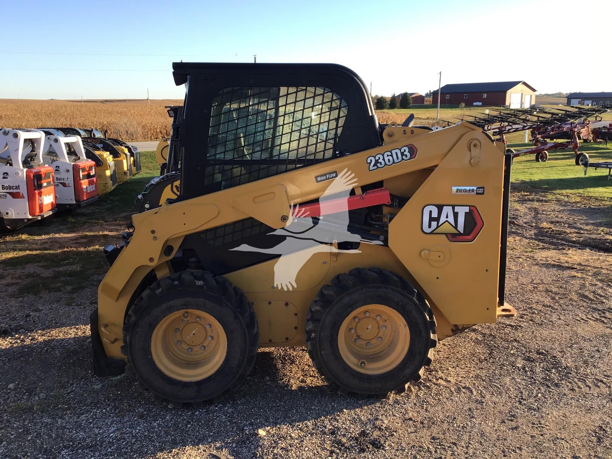 2020 Caterpillar 236D3 Equipment Image0