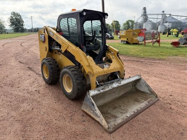 Image of Caterpillar 246D3 equipment image 2