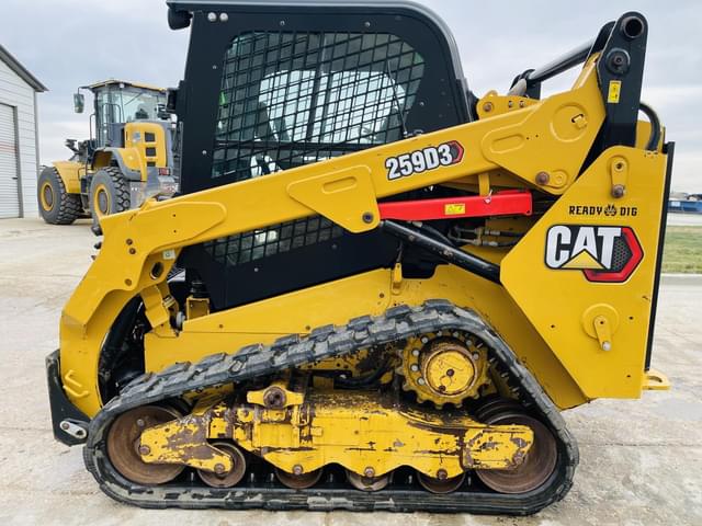 Image of Caterpillar 259D3 equipment image 3