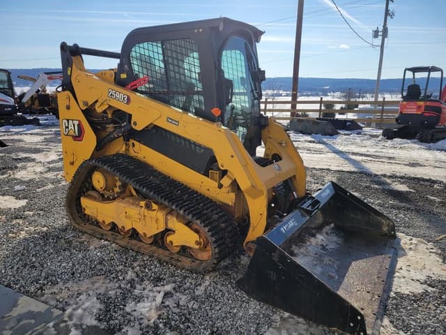 Image of Caterpillar 259D3 equipment image 2