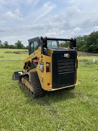 Image of Caterpillar 259D3 equipment image 4