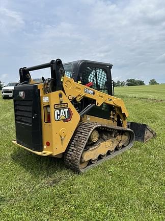 Image of Caterpillar 259D3 Primary image