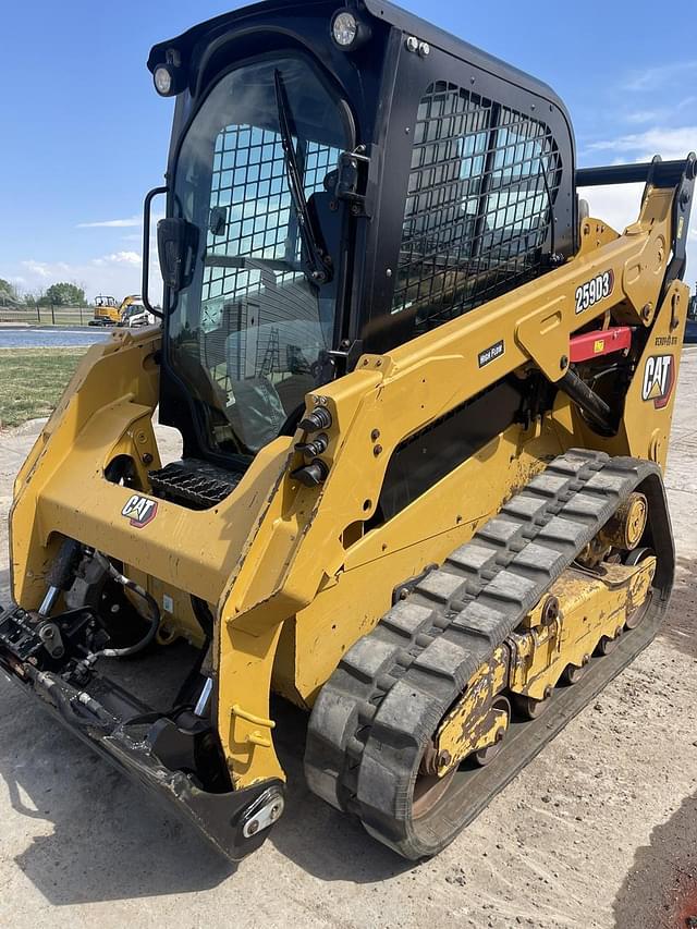 Image of Caterpillar 259D3 equipment image 2