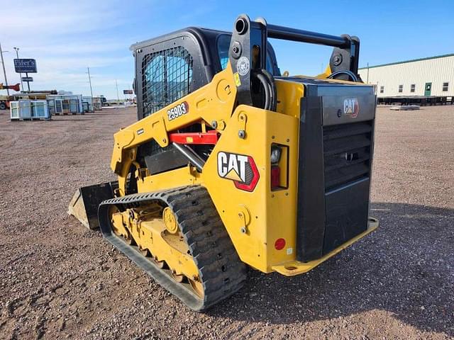 Image of Caterpillar 259D3 equipment image 3