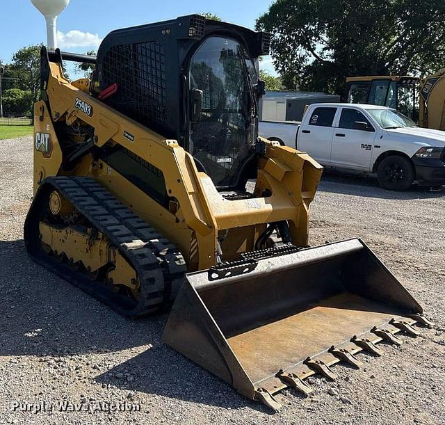 Image of Caterpillar 259D3 equipment image 2